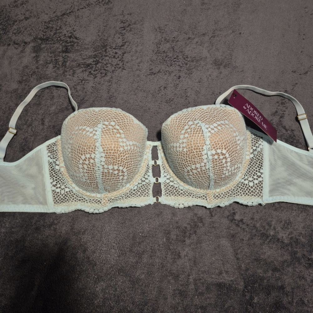 Adore Me Cream Lace Underwire Bra
